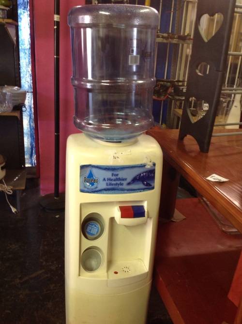 Pureau E-max Cooler With Bottle **Free delivery around Gauteng** Collection allowed **
