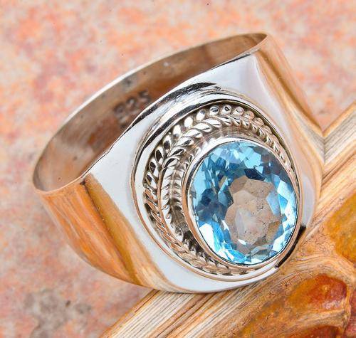 SPECTACULAR GENUINE BLUE TOPAZ SOLID .925 STERLING SILVER RING SIZE 7.75