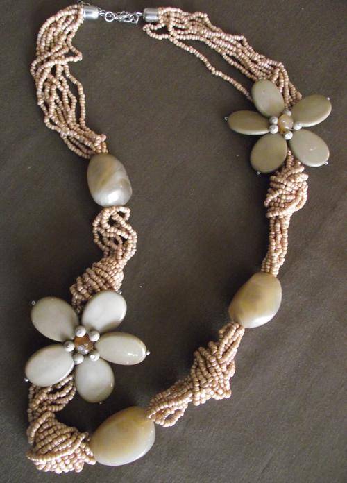 BEIGE Bohemian Chunky Acrylic Seedbeads, Stones Flower Necklace 70cm