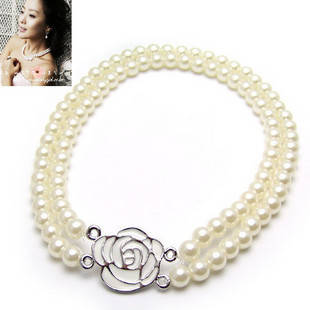 Stunning Rose &Venetian Pearl Choker Necklace