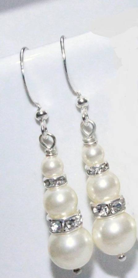 BEAUTIFUL FAUX PEARL & RHINESTONES GRADUATED DANGLE EARRINGS