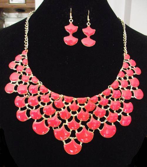 Fashion Golden Chain Orange Enamel Oil Drop Scales Flakes Necklace & Earrings Set
