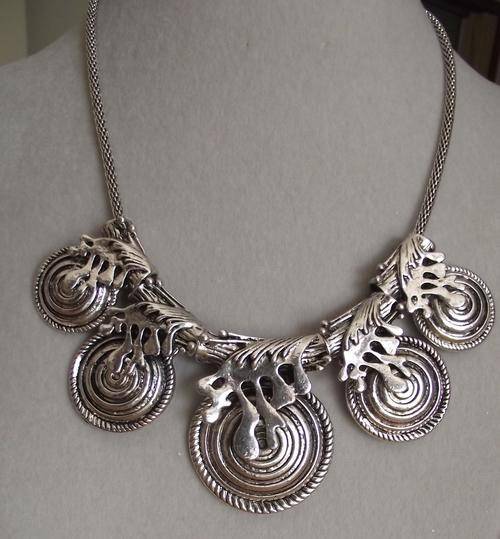 Tibetan Silver Round Disc Pendant Necklace