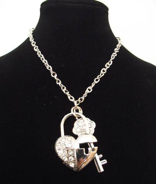 Lovely Silver Tone Rhinestone Heart, Lock & Key Pendant Necklace