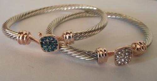 Stunning Twisted Wire Gold & Silver Tone Rhinestones Cuff Bangle Bracelet (1)