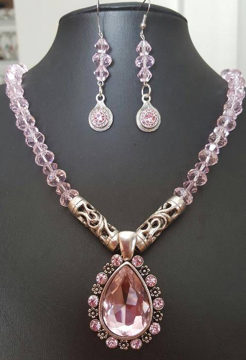 PINK Crystal Necklace & Earrings Set (Plus Free Gift Box)