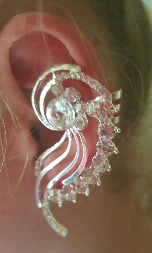 Silver CLEAR WHITE Rhinestones Cartilage Earrings Wrap Clip Left Ear Cuff Piercing    (1 earring)