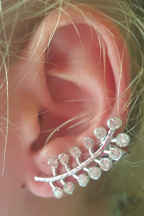 Silver CLEAR WHITE Rhinestones Cartilage Earrings Wrap Clip Left Ear Cuff Piercing    (1 earring)