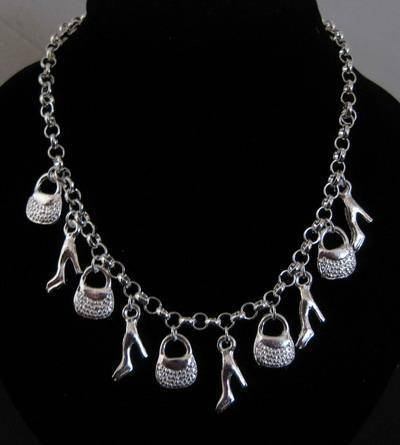 BEAUTIFUL 925 STERLING SILVER PLATED SHOE AND HANDBAG CHARMS NECKLACE