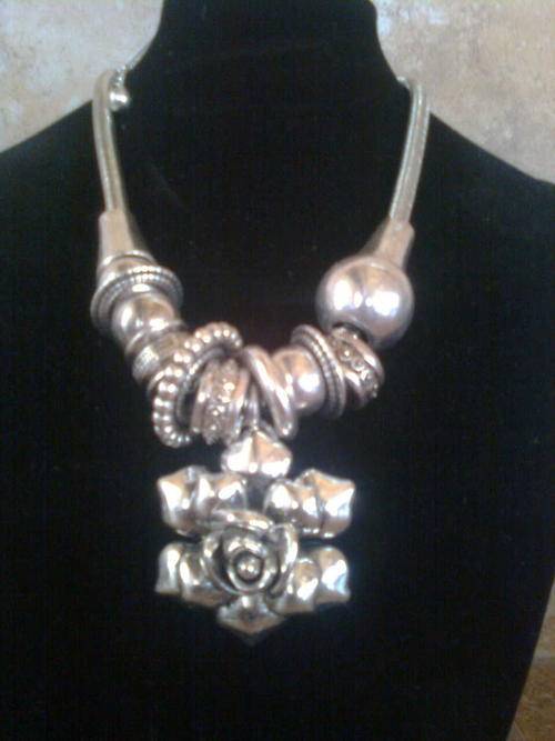 Stunning Tibetan Silver Rose Necklace