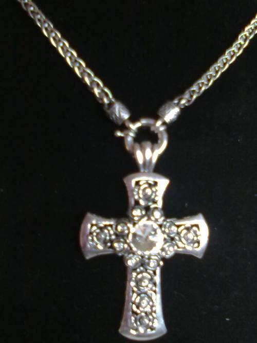 GEORGEOUS VINTORIO COLLECTION TIBET SILVER WEAVE CHAIN WITH CZ CROSS NECKLACE
