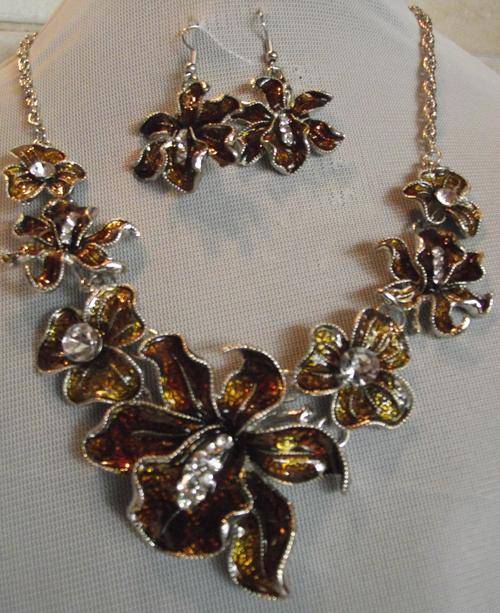 **FLOWER BOUQUET COLLECTION 2012** Brownish Amber Enameled Necklace & Earrings Set