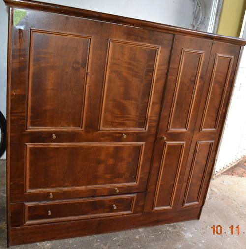 TV cabinet