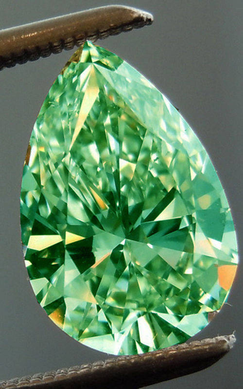 STUNNING 3.57 CARAT 14.27X9.12MM CLASSIC GREEN COLOUR VVS1 CLEAN AND SPARKLY MOISSANITE