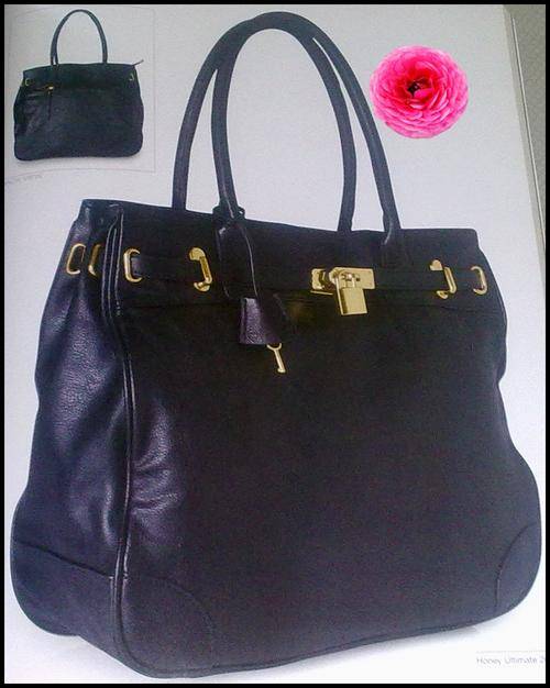 **STUNNING!!** EVERY WOMAN MUST HAVE DESIGNER INSPIRED BLACK LEATHER HANDBAG !!