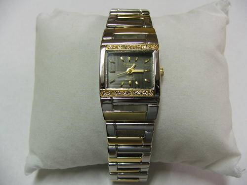 ***VERY PRETTY!!!***SILVER AND GOLD WATCH WITH GENUINE CRYSTALS FROM THE OMAX COLLECTION!!