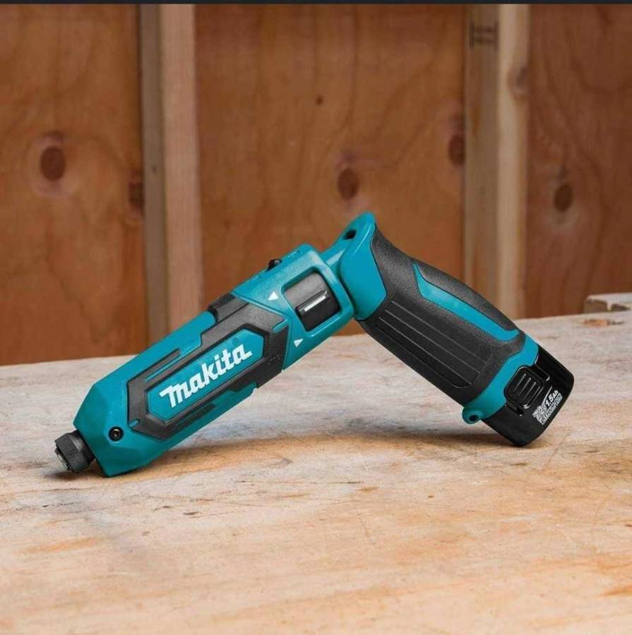 Makita TD022D 7.2V 1.5Ah Li-ion Cordless Impact Driver With Charger