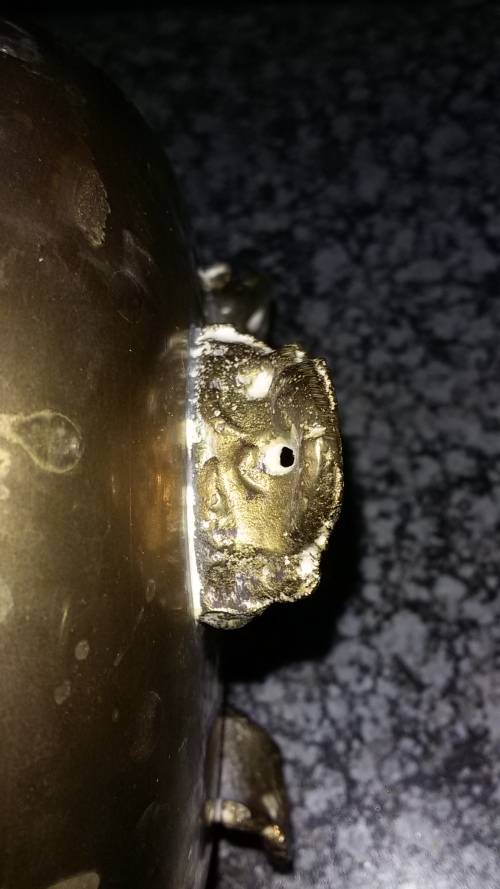 Medium brass pot