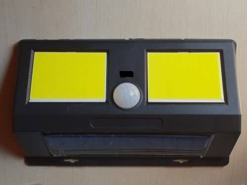 SOLAR MOTION SENSOR LIGHT