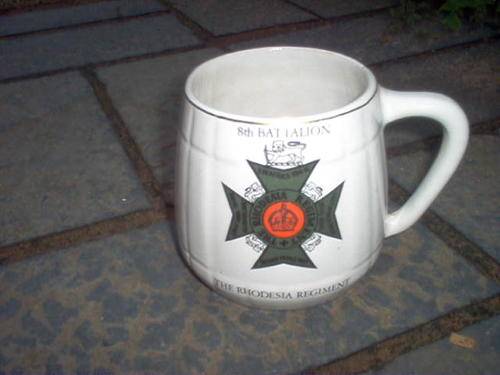 RHODESIAN MUG 8TH BATTALION THE RHODESIA REGIMENT.