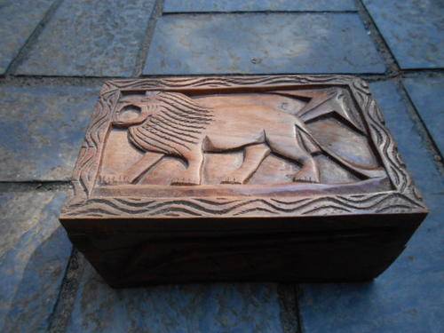 HAND CARVED WOODEN JEWELLERY BOX.