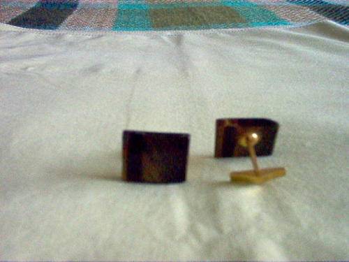 Tiger's eye cuff links