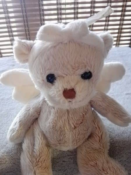 BUKOWSKI Swedish Design.  Beautiful Cream Teddy Bear with Wings.  Cheap!