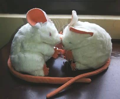 2x White Mice Folkmanis Hand Puppets. Beautiful Crafted Critter Puppets!