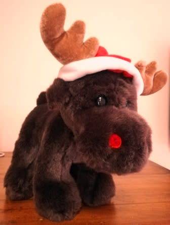 Ho! Ho! Ho! Cutest little Mika the Moose with cheery Christmas hat! 25cm.