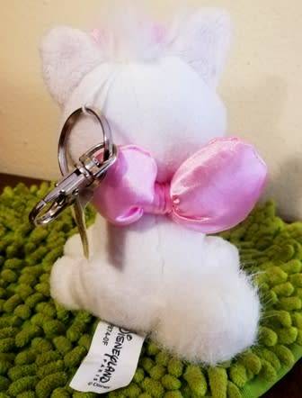 Marie Disney`s Aristocat. Soft Toy Keychain. Disneyland Paris Exclusive. 13cm.