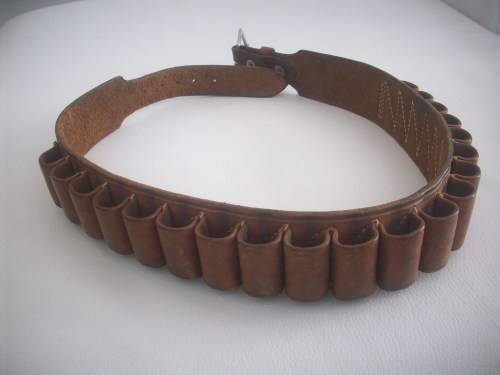 Leather Ammo Belt (shotgun?) - excellent!