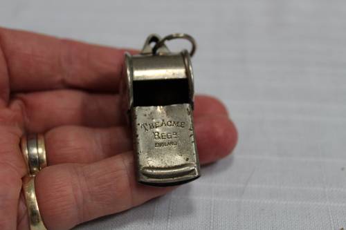 Railway whistle - Acme thistle - good condition