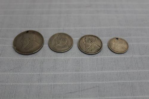 ZAR silver coins x 4 - take all for R 230!!