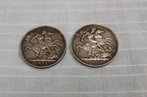 Crowns x 2 - Great Britain - 1889 and 1897......BOTH for R 750!!