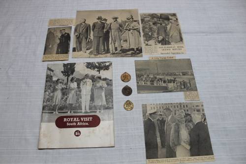 Royal visit 1947 - 3 medallions PLUS the booklet!