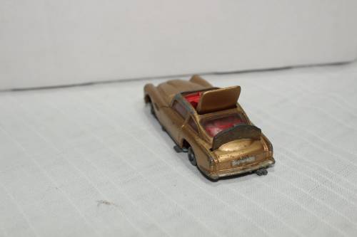 Corgi James Bond Aston Martin DB5! Details below.....