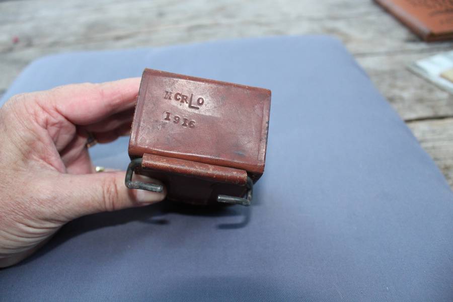 WWI British Officer`s Compass - 1916.....great find!......