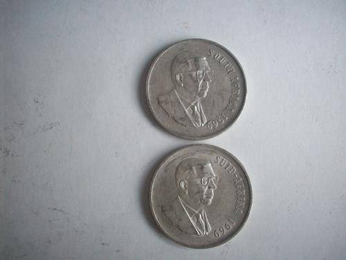 Silver R1 coins....80%....take both for R 190!