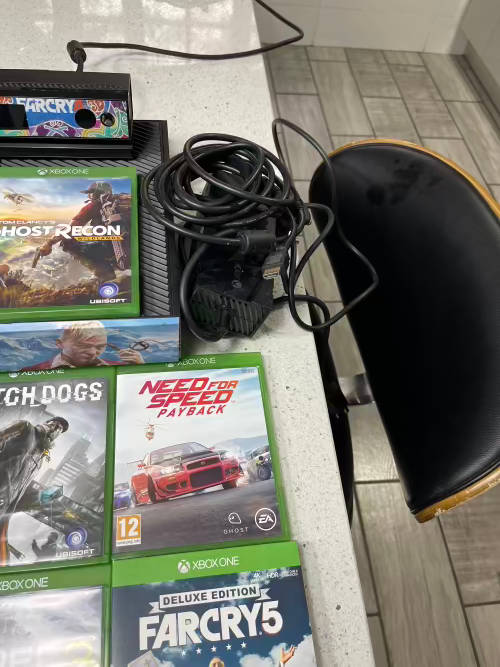 Xbox One Day One Edition With 19 Games (Open to Offers)
