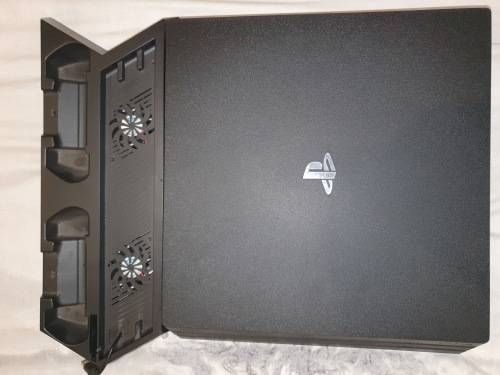 Playstation 4 Pro (Ps4 Pro)