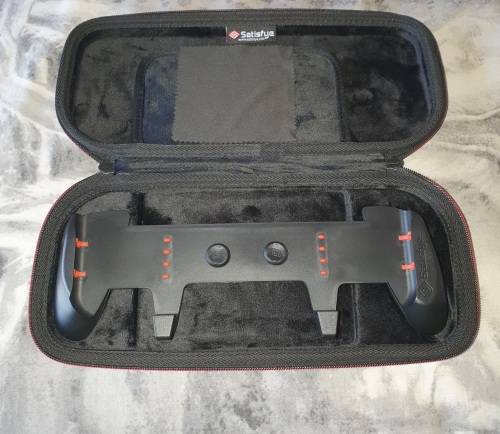 Satisfye Nintendo Switch Pro Grip and Slim Case