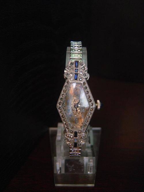 ESEF SWISS WATCH