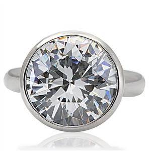 STUNNING STAINLESS STEEL SIMULATED DIAMOND LADIES RING