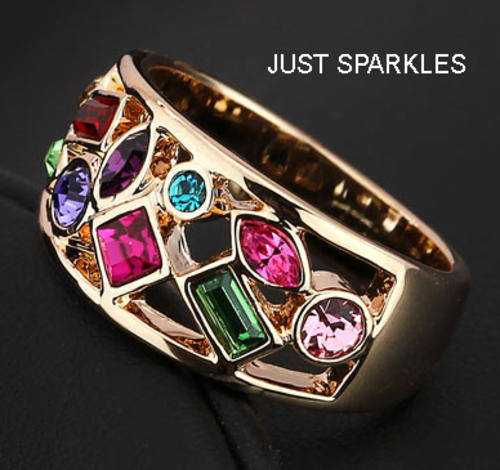 STUNNING YELLOW GOLD PLATED SIMULATED DIAMOND LADIES RING