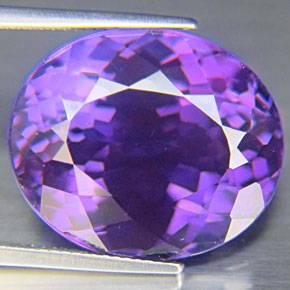 AAA+ RICH PURPLE BRAZILIAN AMETHYST!  GORGEOUS OVAL !  29.300CTS