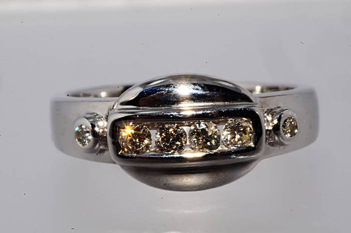 STUNNING 14K SOLID WHITE GOLD DIAMOND RING! 0.370CTS VALUE : R19'552.00