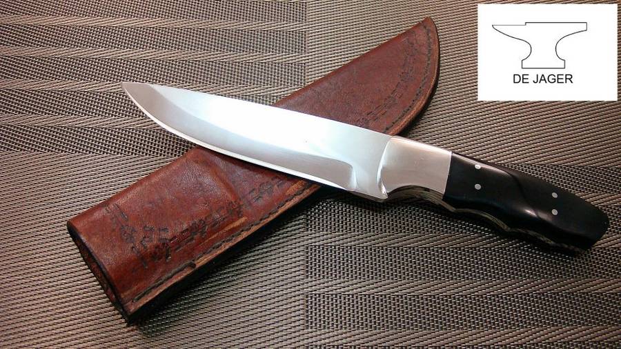 Handmade Knife , N690 , Buffalo Horn handle