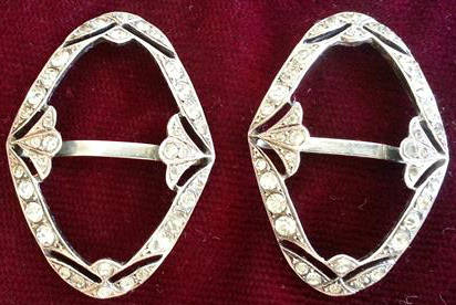 ANTIQUE ART DECO DIAMANTE DRESS / SHOE BUCKLES, DIAMANTE CRYSTALS  SET IN UNMARKED SILVER