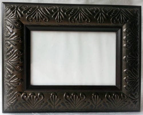 STYLISH  BRONZE COMPOSITE PHOTOGRAPH FRAME, WITH GLASS INSERT.