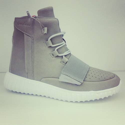 JORDAN FUNKY SNEAKER A MUST HAVE !!!!!!!